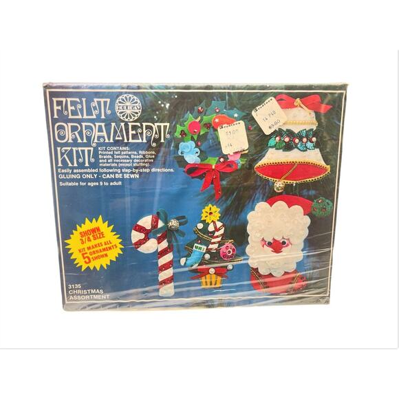 Vintage 1978 Walco Felt Ornament Kit, Christmas Assotment #3135 NEW SEALED - Picture 1 of 4